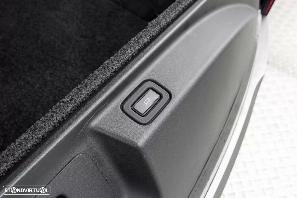Land Rover Range Rover 3.0 D350 HSE - 24