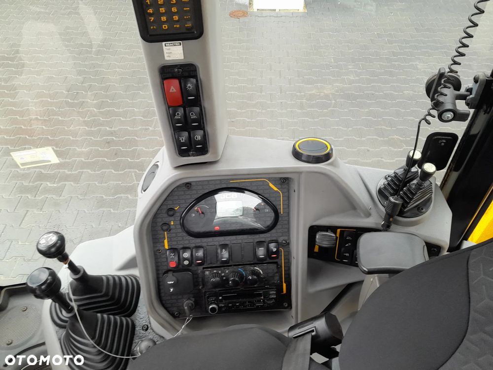 JCB 3CX COMPACT 2017R JOYSTICK - 19