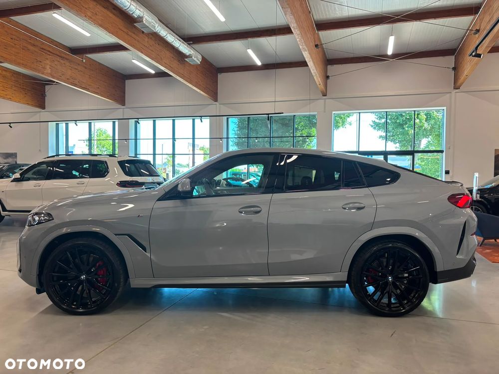 BMW X6 - 33
