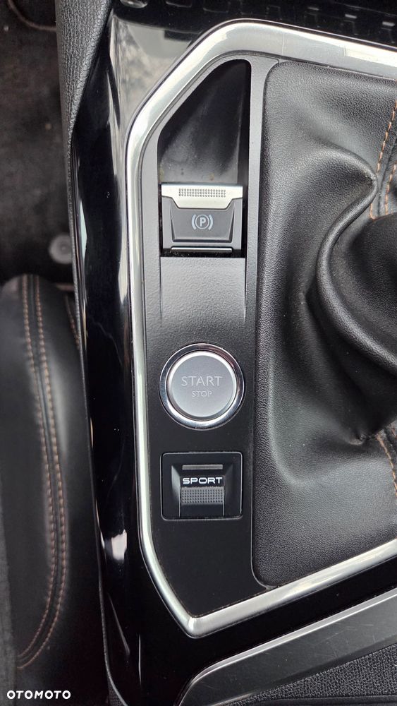 Peugeot 3008 BlueHDi 150 Stop & Start Business-Line - 25