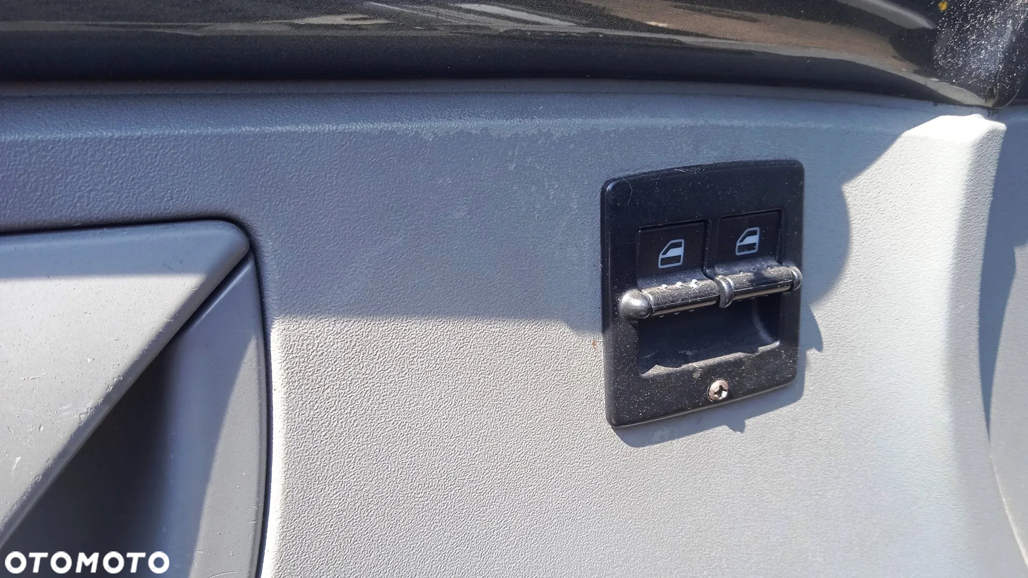 Boczek drzwi New Beetle 9C panel lusterek szyb głośnik - 3