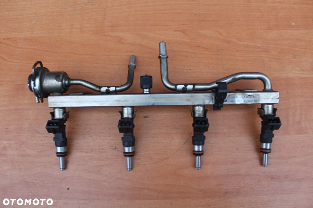 LISTWA WTRYSKOWA WTRYSKIWACZE OPEL INSIGNIA ASTRA J CORSA D 1.6 TURBO BENZYNA 0280151220 55355609 - 2