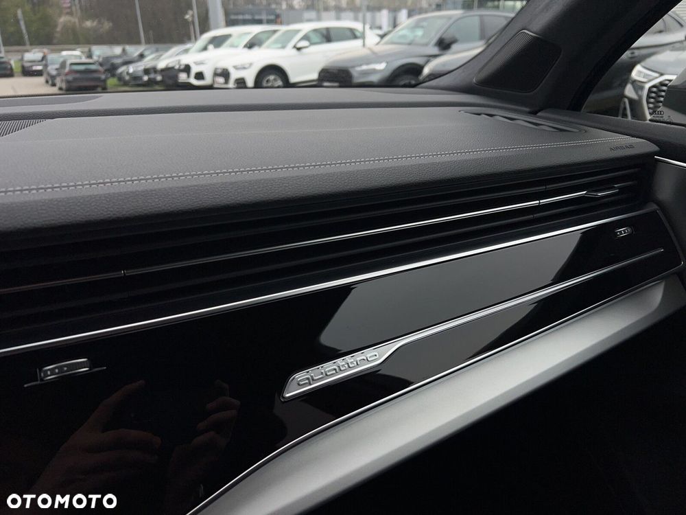 Audi Q7 50 TDI mHEV Quattro S Line Tiptr - 34