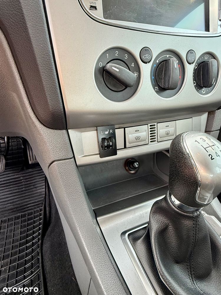 Ford Focus 1.6 16V Black Magic - 25