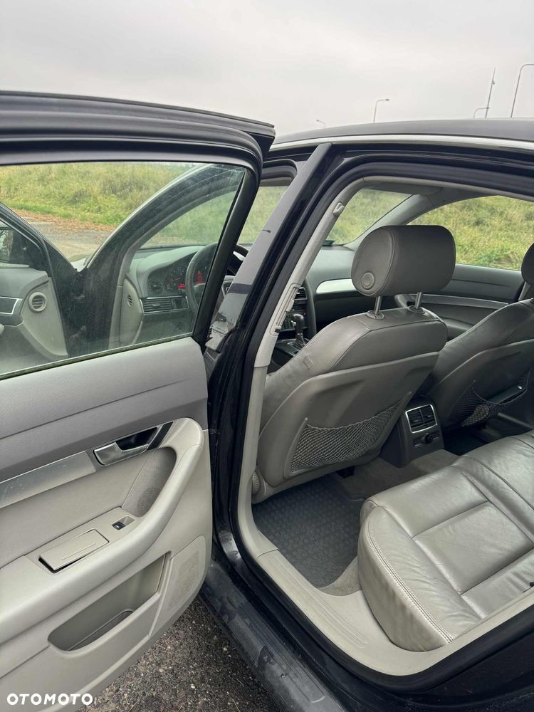 Audi A6 Limousine 2.4 Multitronic - 11