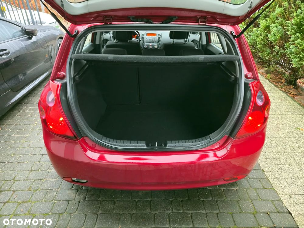 Kia Ceed Cee'd 1.6 Crdi Comfort + - 8