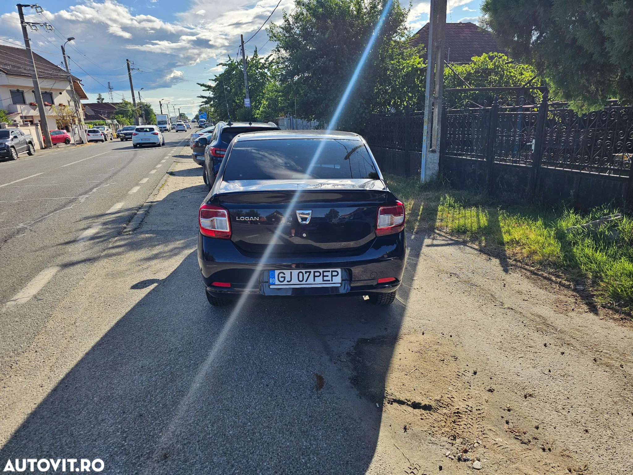 Dacia Logan 0.9 90CP Laureate - 5