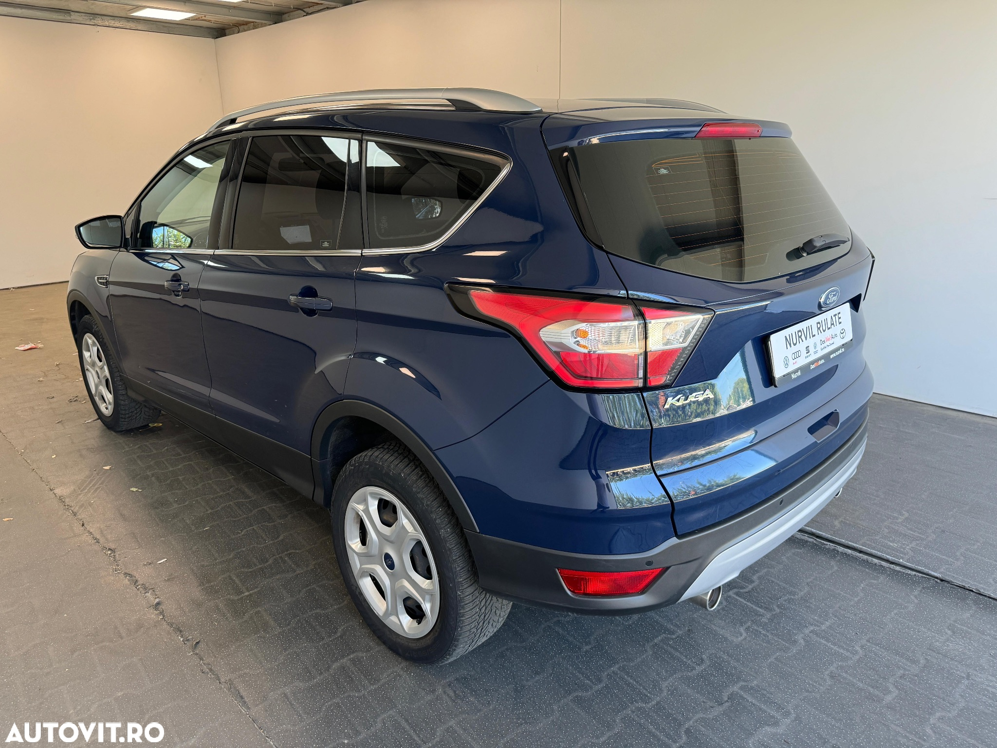 Ford Kuga 2.0 EcoBlue A8 FWD Titanium - 16