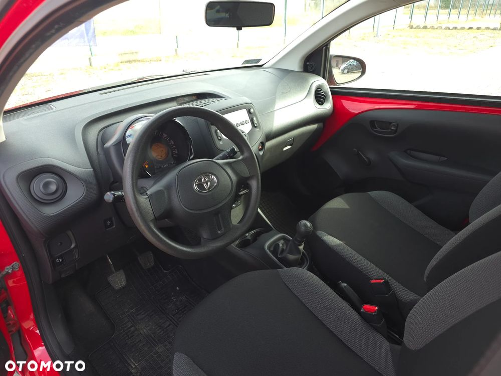 Toyota Aygo - 15