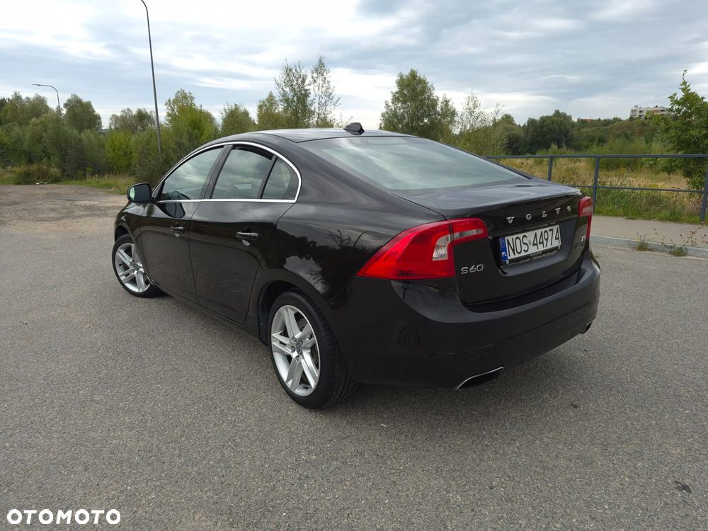 Volvo S60 - 4