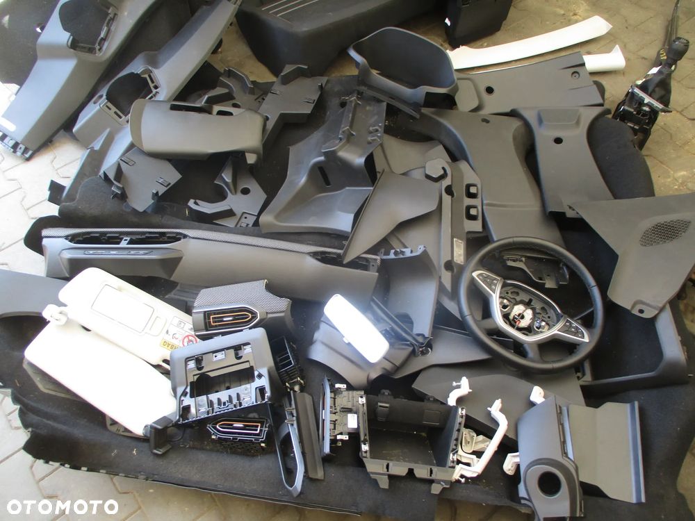 DACIA SANDERO STEPWAY III kanapa plastiki wnętrze - 2