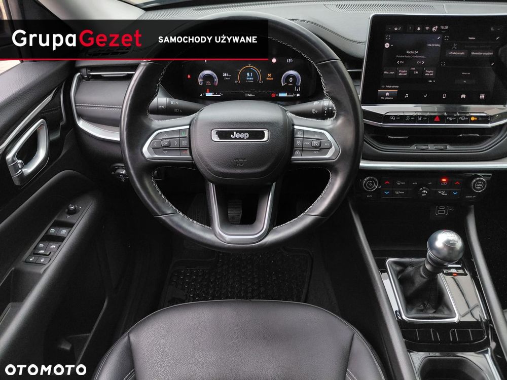 Jeep Compass - 10