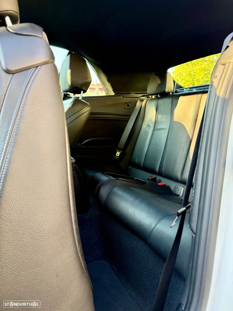 BMW 230 i Coupe Aut. M Sport - 13