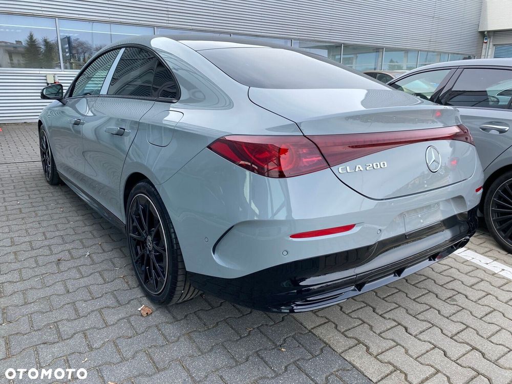Mercedes-Benz CLA - 2