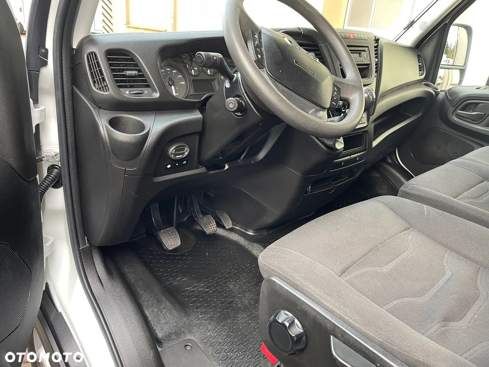 Iveco Daily 3,0 Izoterma Winda - 17