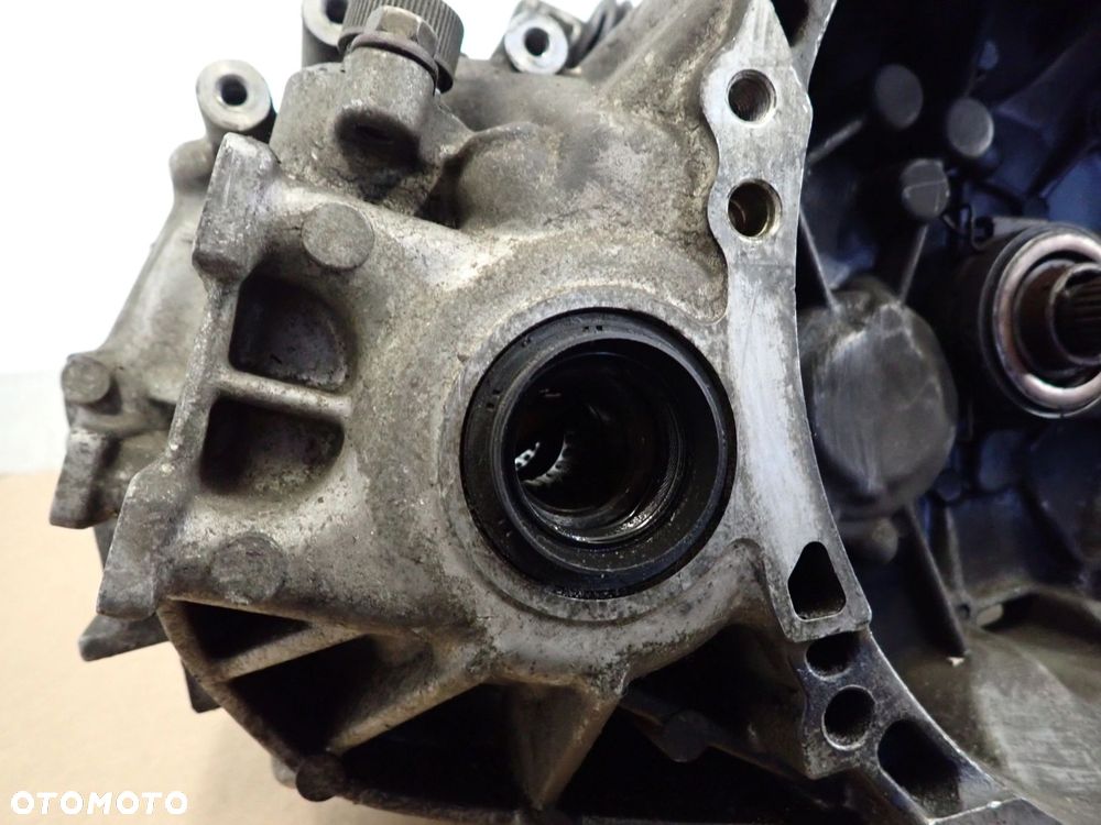 TOYOTA COROLLA E11 1.3i 1.4i 4E FE 97-99 SKRZYNIA BIEGÓW MANUALNA - 3