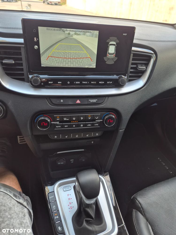 Kia XCeed 1.4 T-GDI OPF DCT7 PLATINUM EDITION - 26