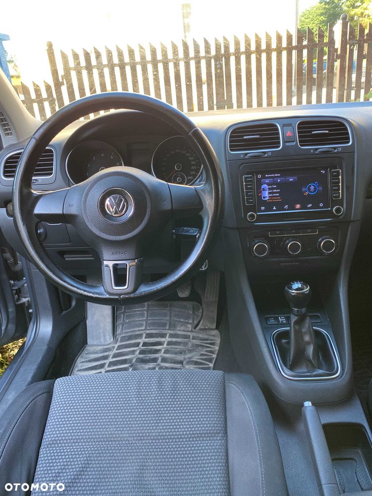 Volkswagen Golf - 4