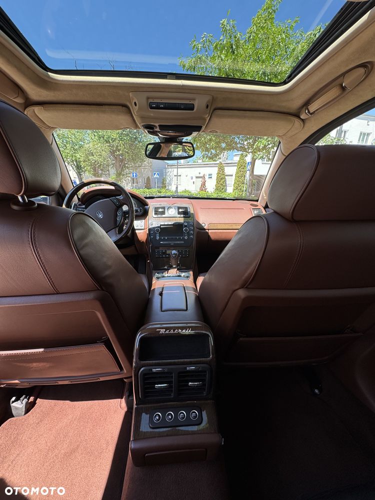 Maserati Quattroporte S - 12