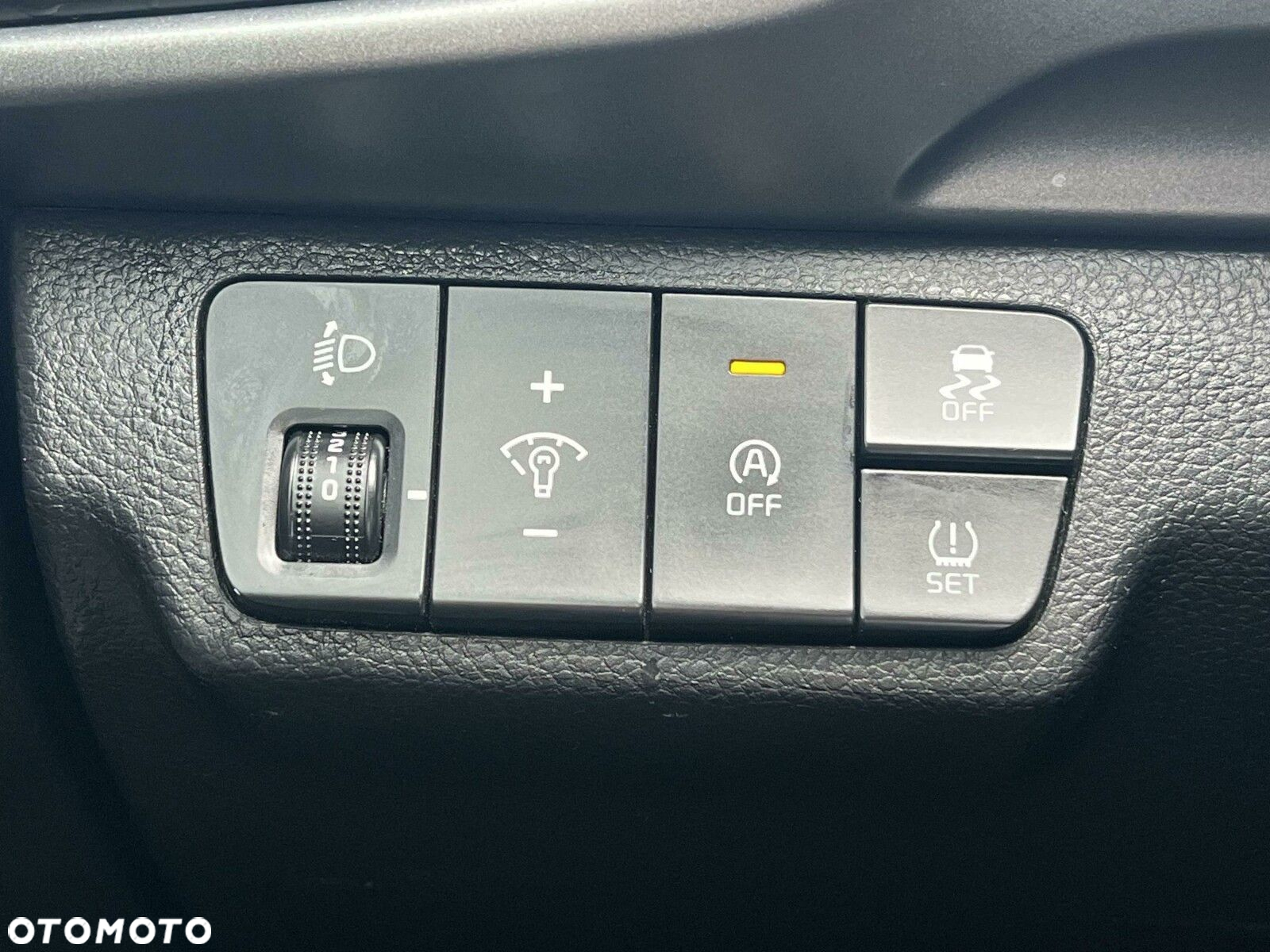 Kia Stonic - 18
