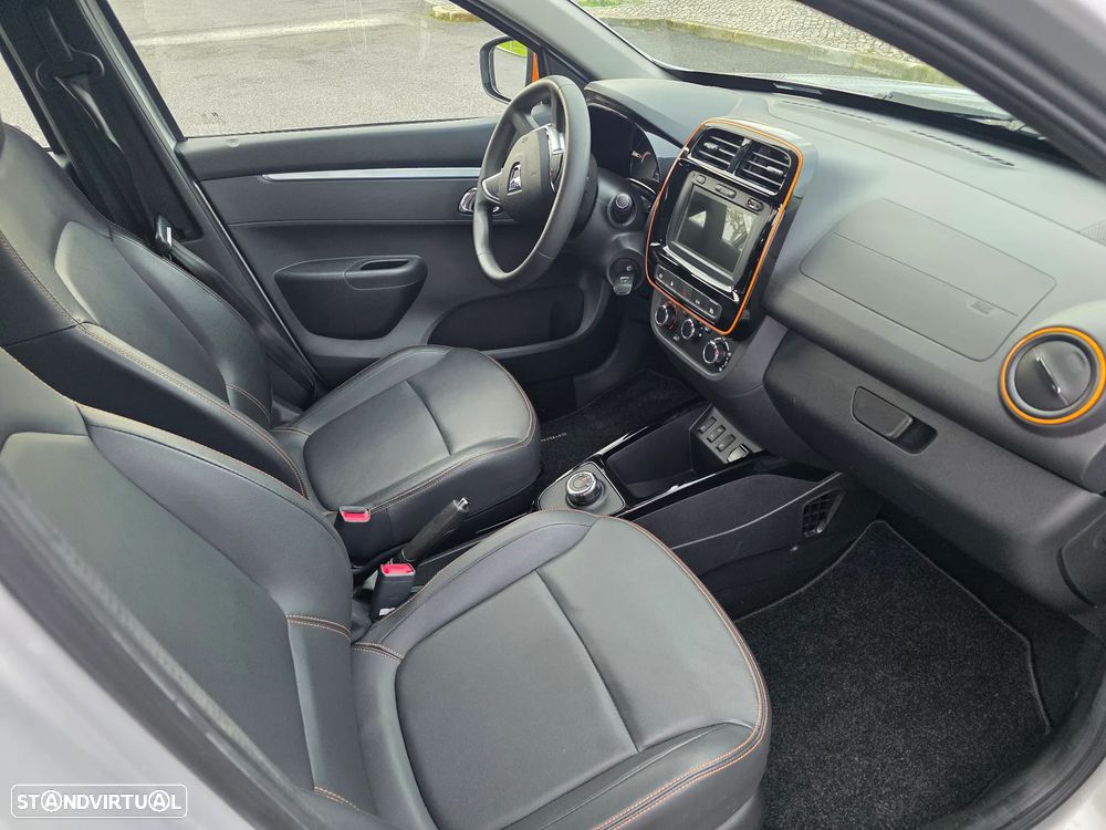 Dacia Spring Comfort Plus - 12