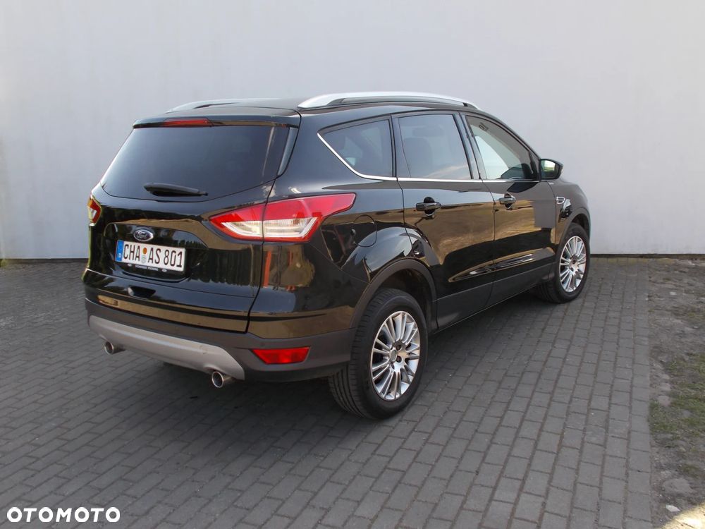 Ford Kuga 2.0 TDCi 4WD Titanium - 4