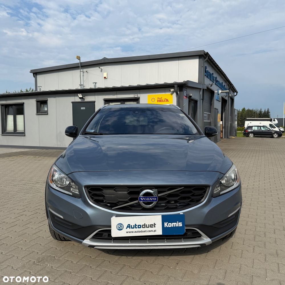 Volvo V60 Cross Country - 2