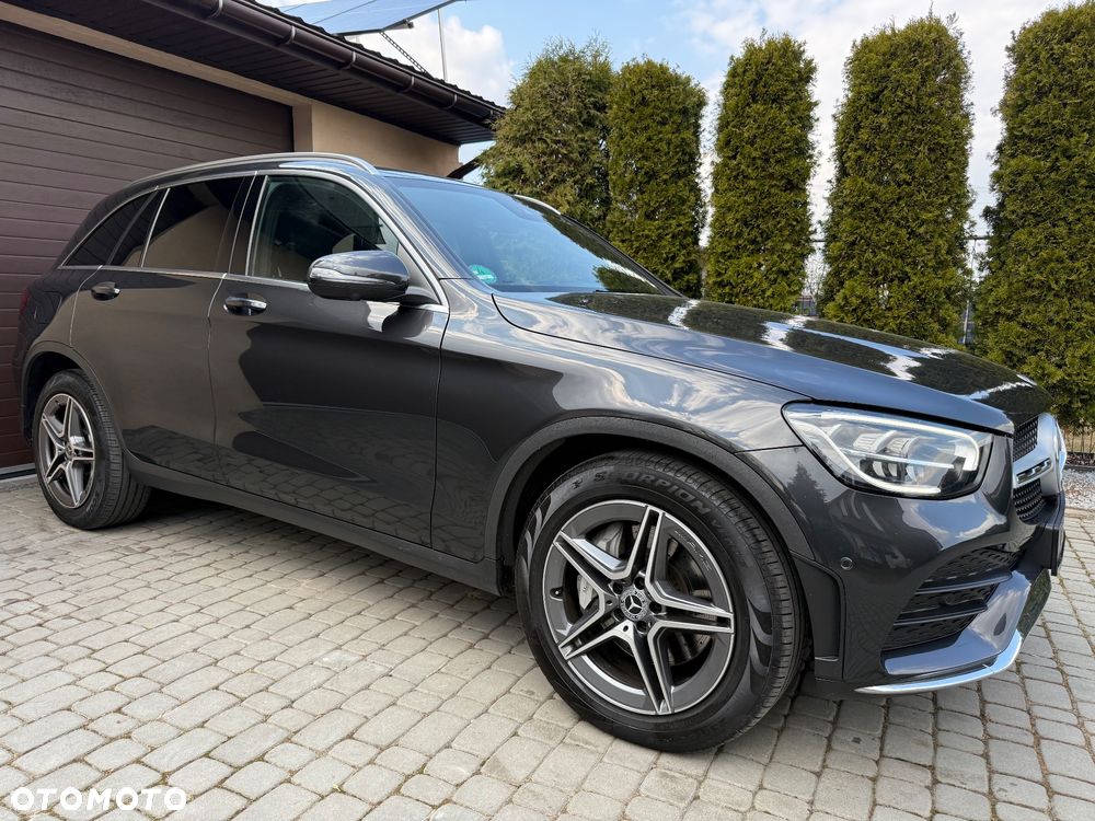 Mercedes-Benz GLC 220 d 4Matic 9G-TRONIC AMG Line - 7