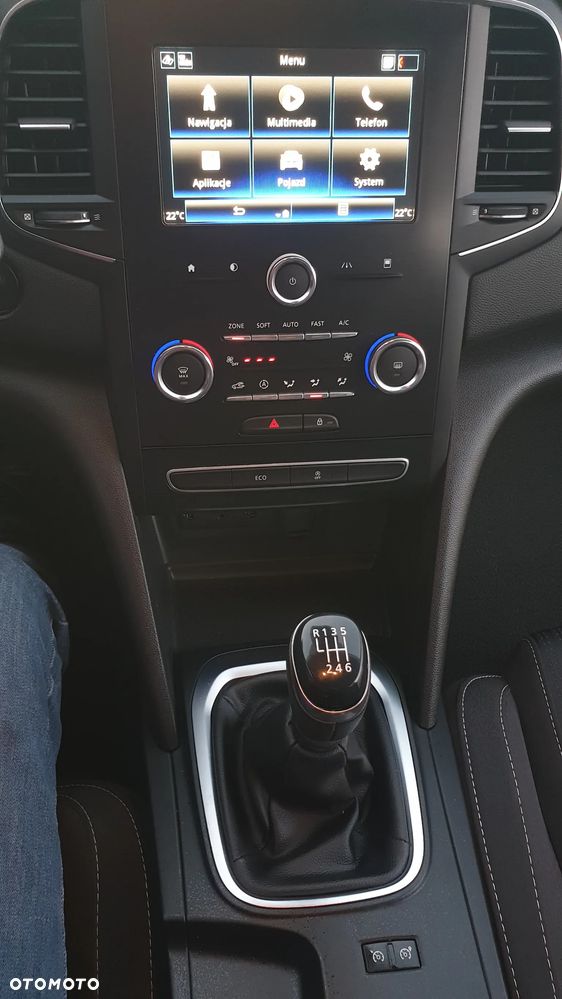Renault Megane BLUE dCi 115 BOSE EDITION - 32