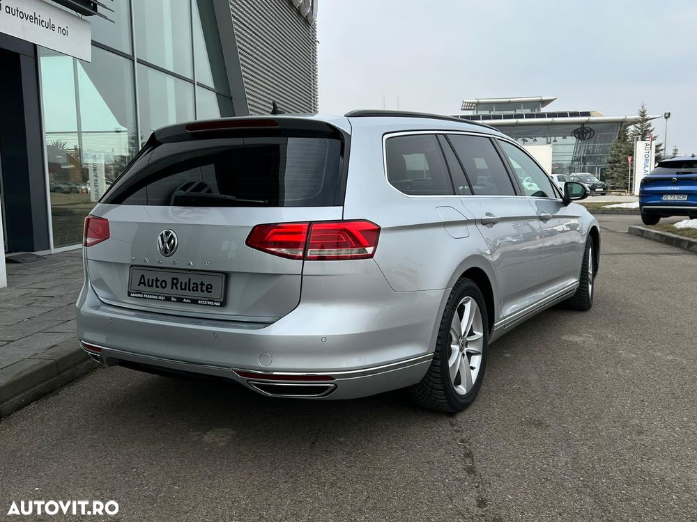 Volkswagen Passat 2.0 TDI DSG Comfortline - 5