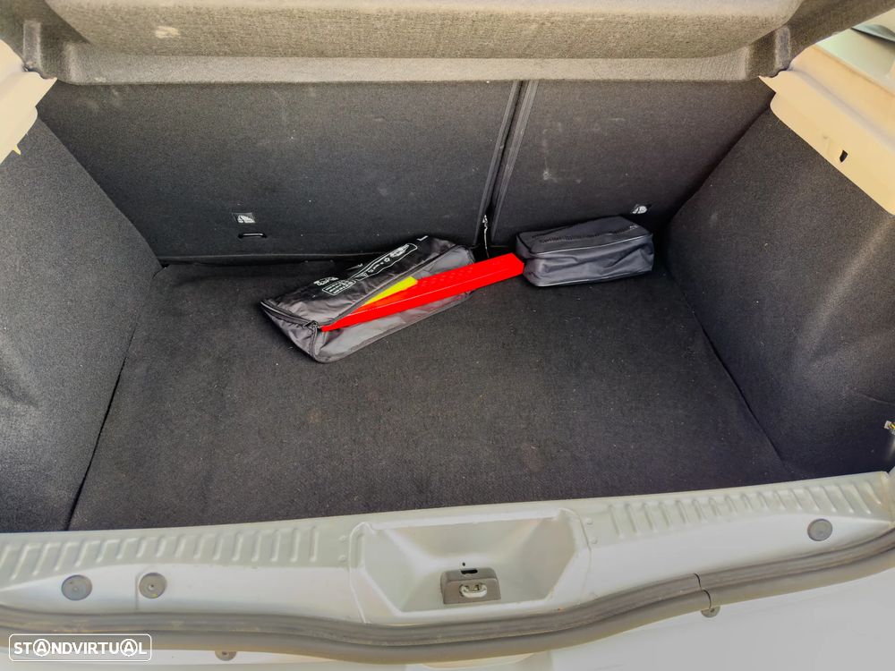 Dacia Sandero 0.9 TCe Comfort Bi-Fuel - 16