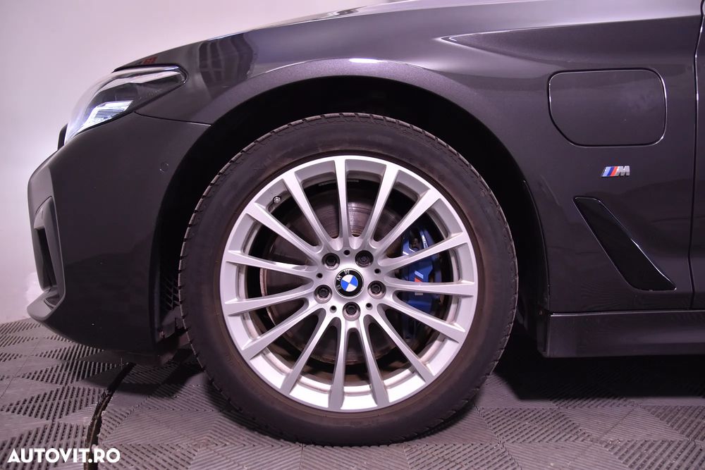 BMW Seria 5 530e AT PHEV - 13