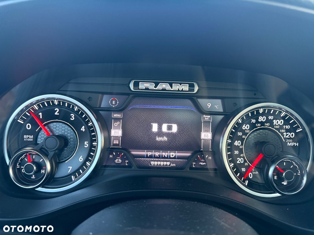 RAM 1500 Crew Cab Laramie - 37