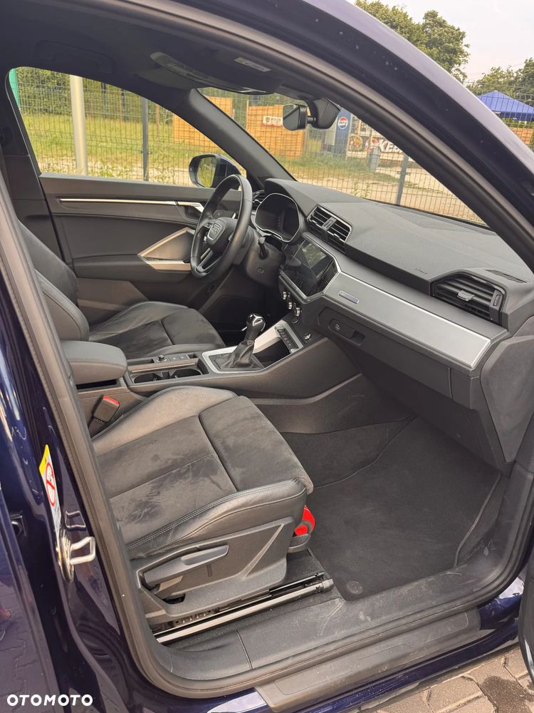 Audi Q3 35 TFSI mHEV Advanced S tronic - 12