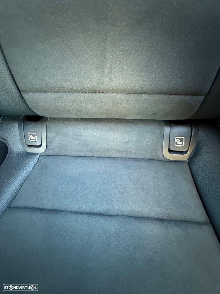 Mercedes-Benz E 300 de AMG Line - 31