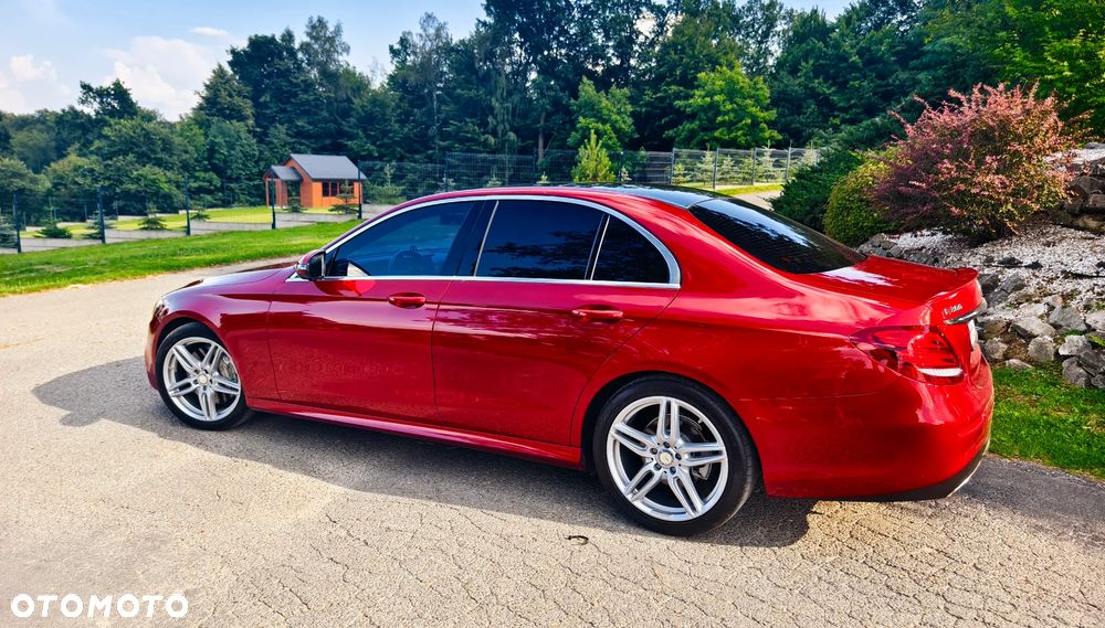 Mercedes-Benz Klasa E 300 9G-TRONIC - 5