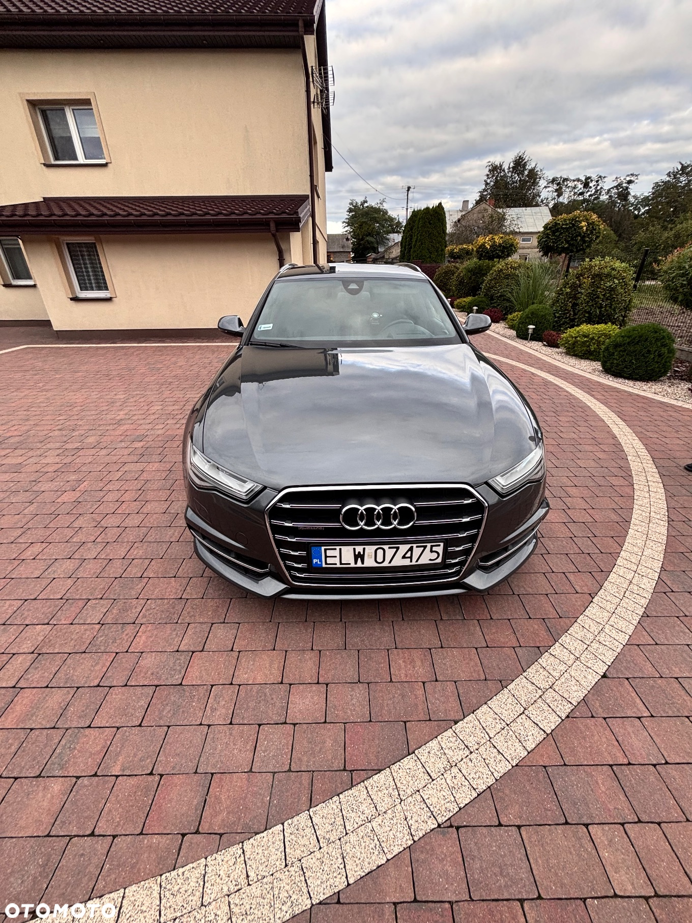 Audi A6 - 4