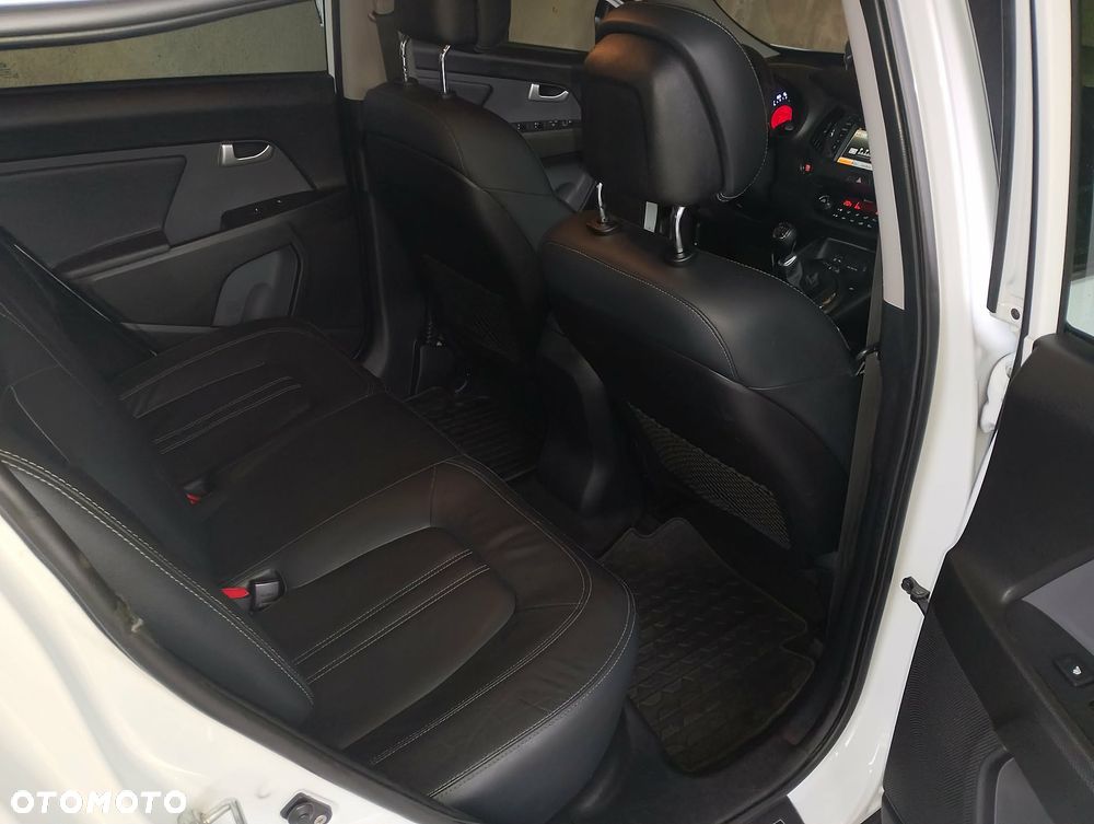 Kia Sportage 1.7 CRDI L 2WD - 8