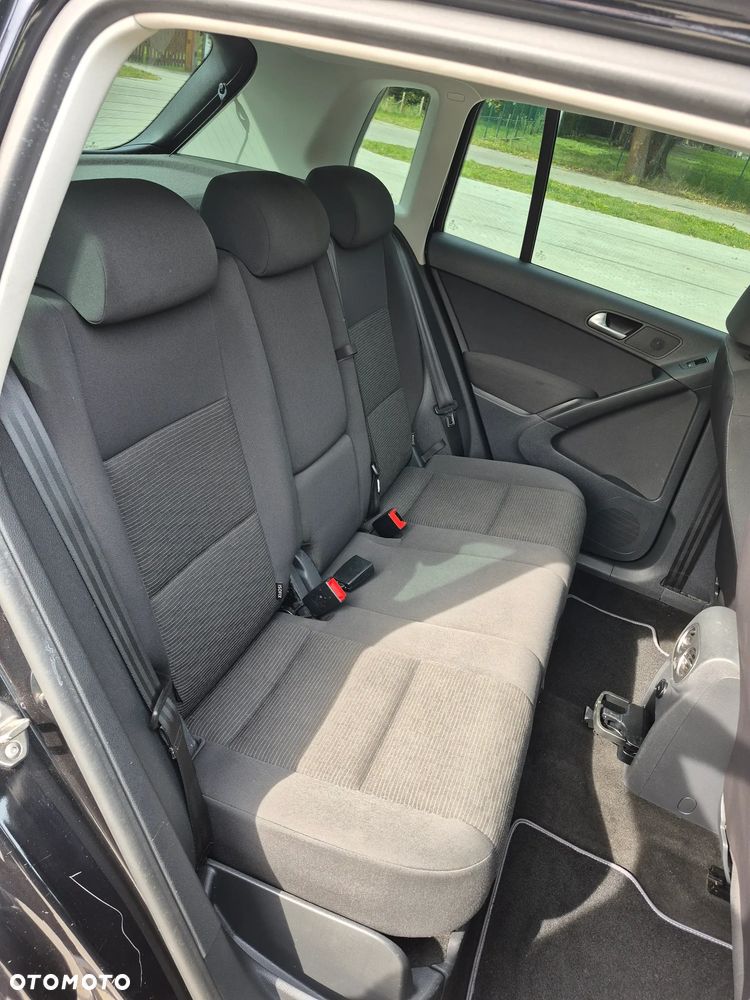 Volkswagen Tiguan 2.0 TDI DPF BlueMotion Technology Trend & Fun - 27