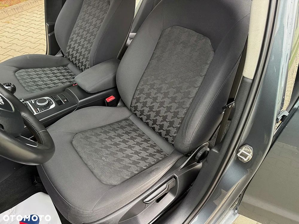 Audi A3 Sportback 1.6 TDI design - 30