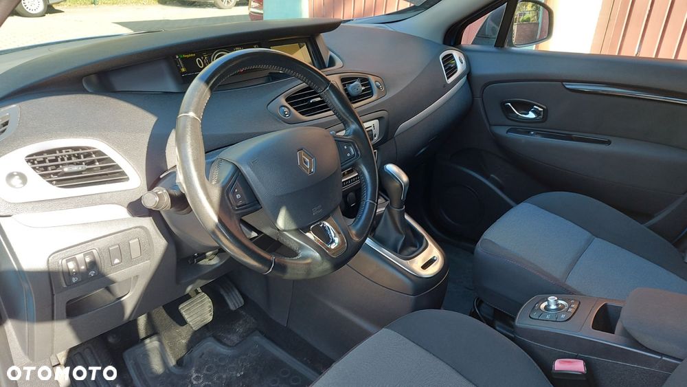 Renault Scenic - 13