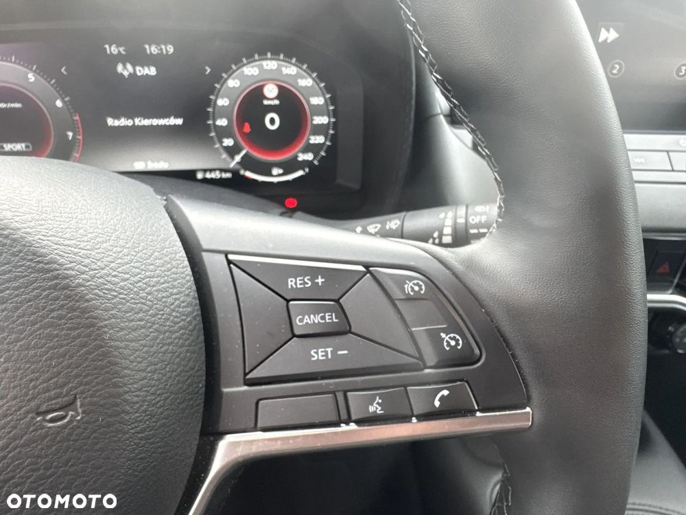 Nissan Juke 1.0 DIG-T N-Connecta - 15