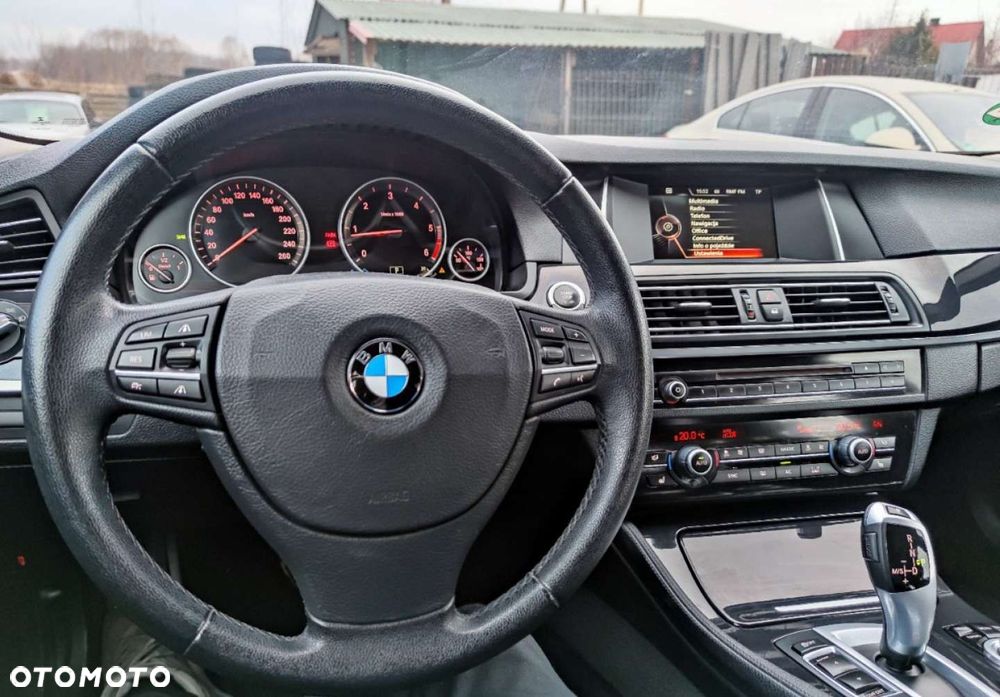 BMW Seria 5 - 29