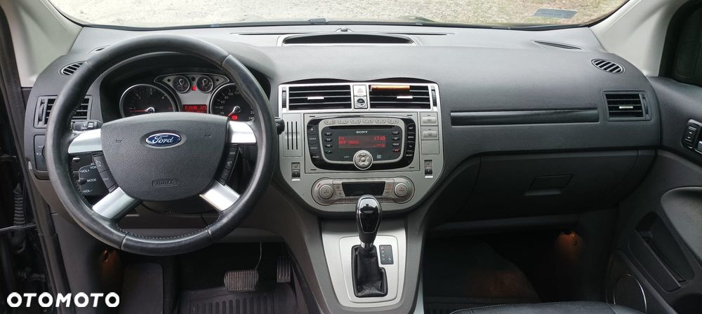 Ford Kuga 2.0 TDCi Titanium MPS6 - 10