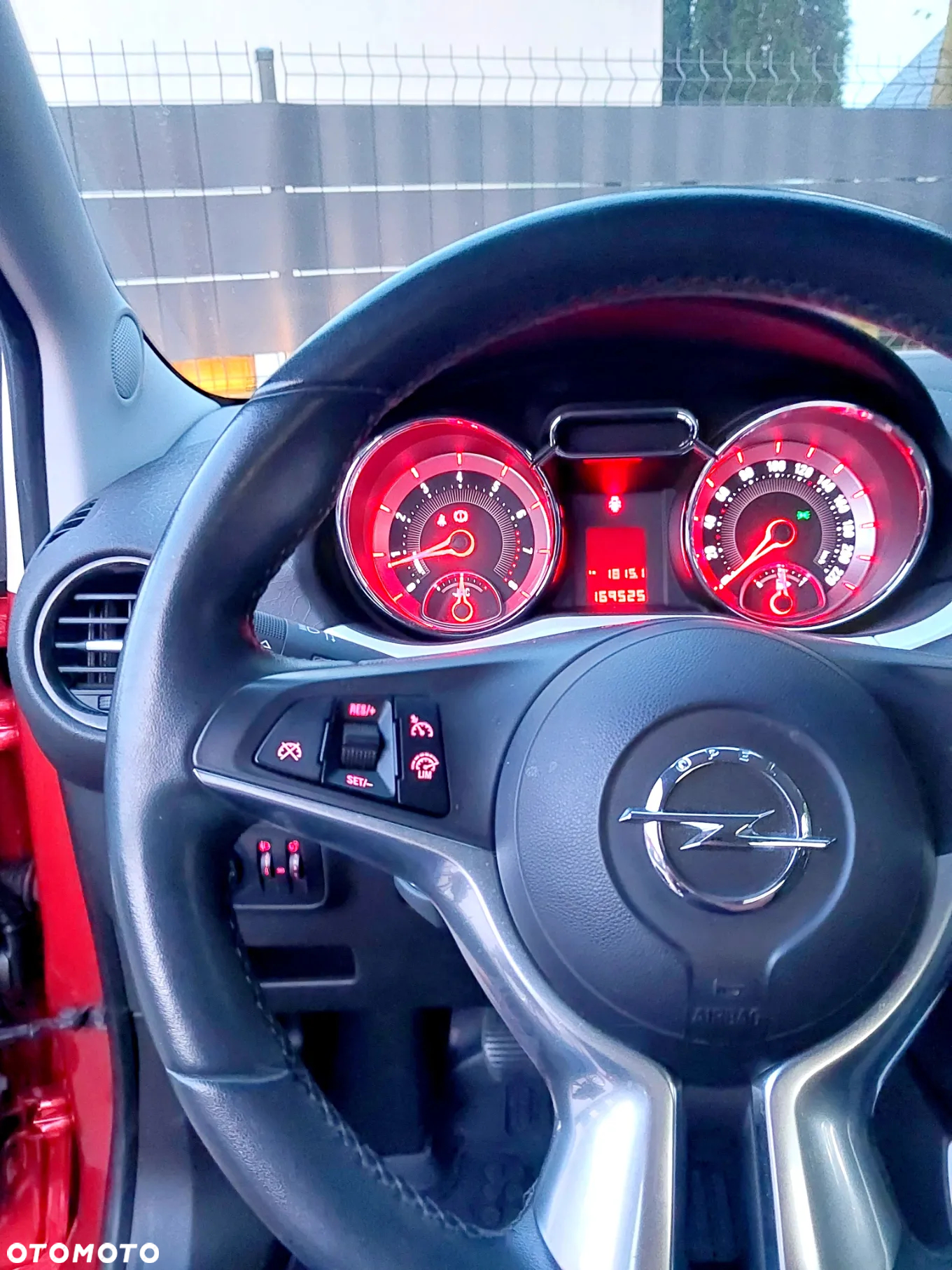 Opel Adam 1.2 120 Jahre - 17