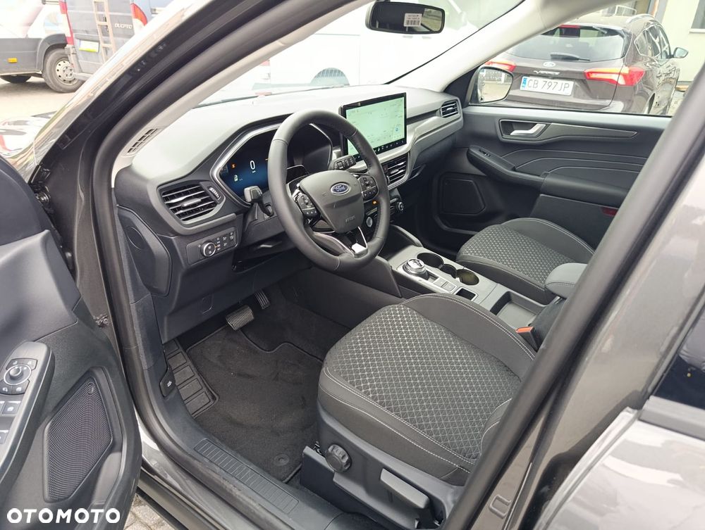 Ford Kuga 2.5 FHEV FWD Titanium - 11