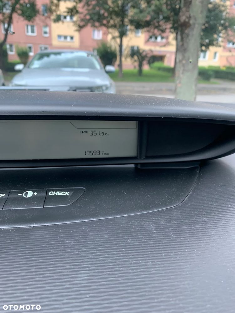 Citroën C4 - 6