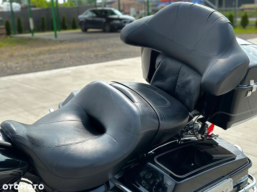 Harley-Davidson FLHT Electra Glide Standard - 34