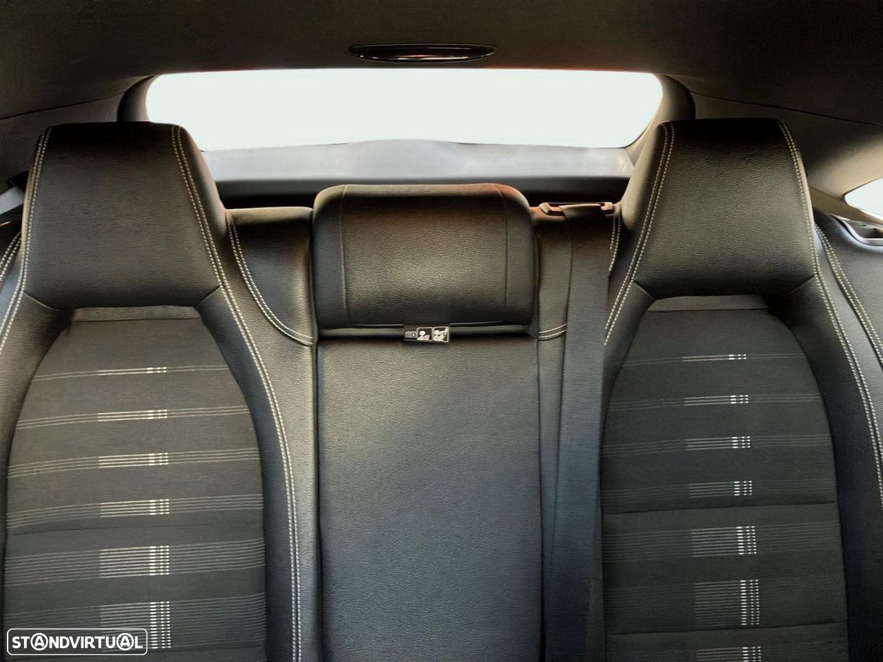 Mercedes-Benz CLA 180 - 17