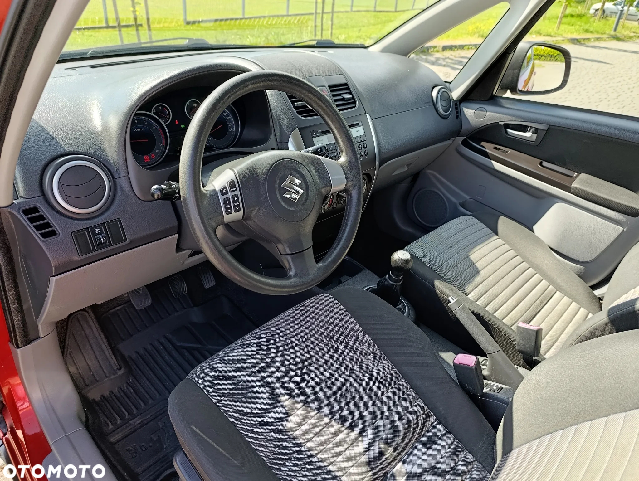 Suzuki SX4 1.6 Comfort 4WD - 13